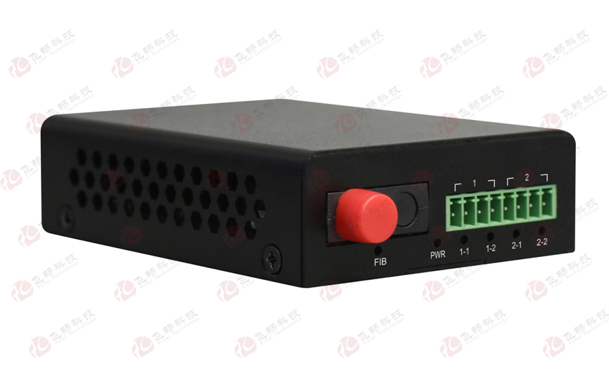 飛暢科技-桌面式 1路三合一(RS485-422-232)串口